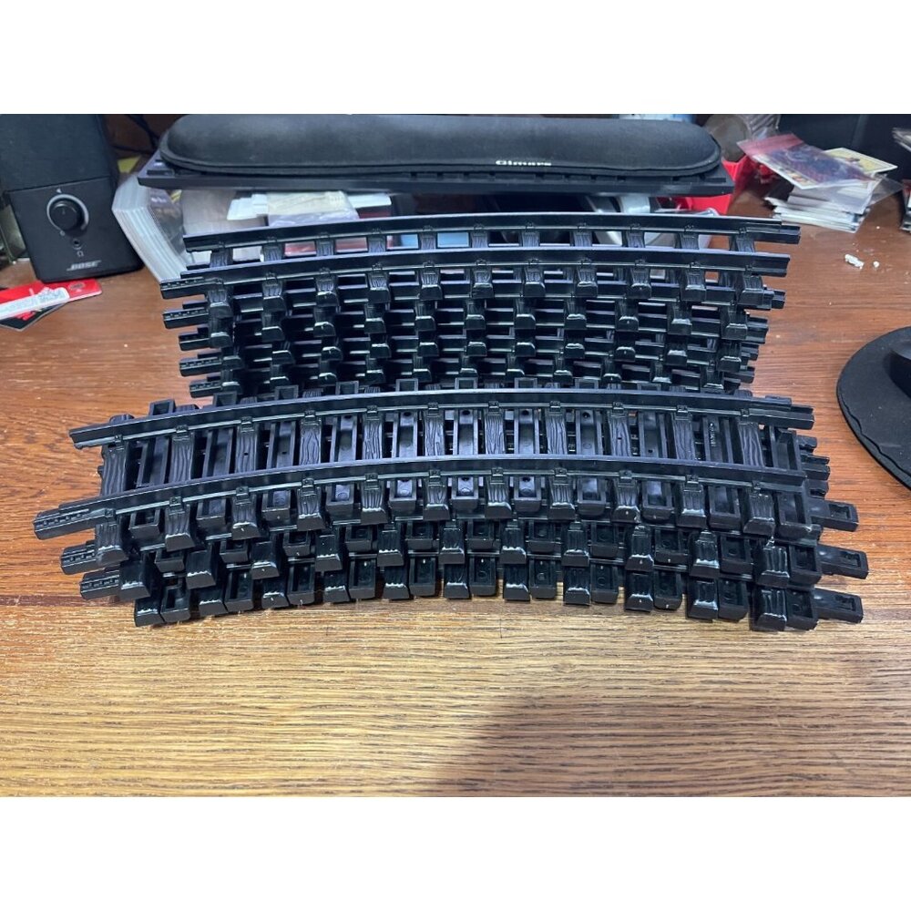 Bachmann's Big Hauler Train - Bachmann CURVED TRACK lot of (12)